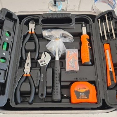 JOGO DE TALHER DE HOMEM Sparta Maleta de Ferramentas Kit com 165 Peças