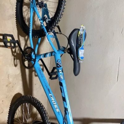 Bicicleta Aro 20 BMX GT Freio V-Brake