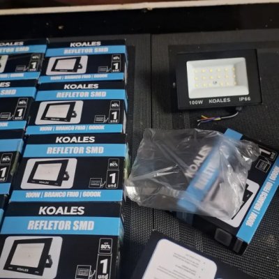 Kit 4 Refletor LED 100W Bivolt Prova D'água
