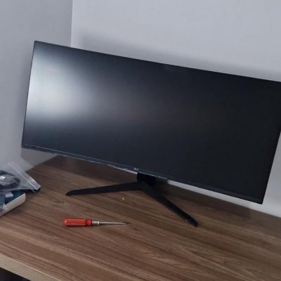 Monitor Gamer LG Ultragear Curvo 34 2K WQHD UltraWide 160Hz 1ms
