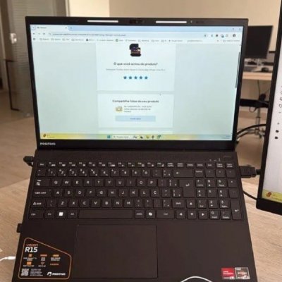 Notebook Positivo Vision R15M AMD Ryzen 5-5625U Linux 8GB RAM 256GB SSD