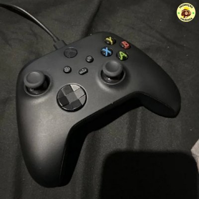 Microsoft Xbox Wireless Controller + USB-C Cable