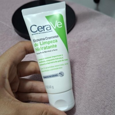 Espuma Cremosa de Limpeza Hidratante Cerave 60g