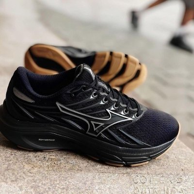 Tênis Mizuno Jet 8