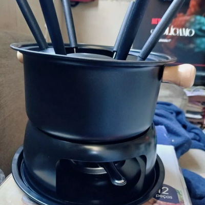Kit Fondue 11 Peças Preto para Queijo e Carne