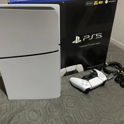 PS5 Slim Edição Digital 825GB Branco
