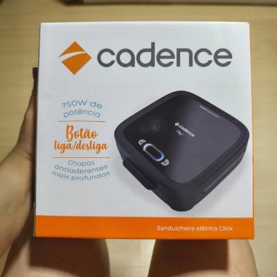 Sanduicheira Elétrica Cadence SAN400 750W 220V