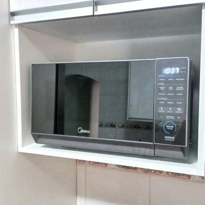 Micro-ondas 20L Prata Porta Espelhada MasterCook Midea 110V