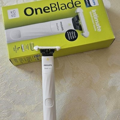 Aparador de Pelos Íntimo Philips OneBlade Intimate