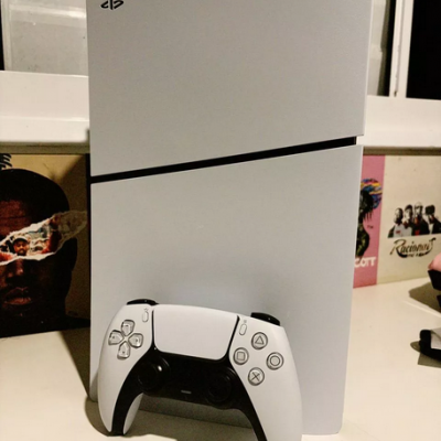 PlayStation 5 Slim Digital 825GB