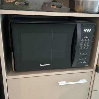 Microondas Panasonic Black Glass 34L