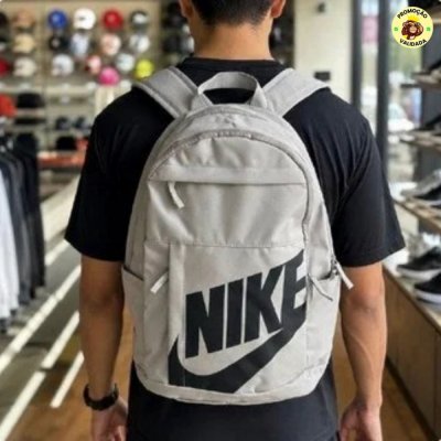 Mochila Nike Elemental