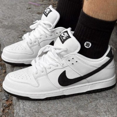 Tênis Nike SB Dunk Low Pro