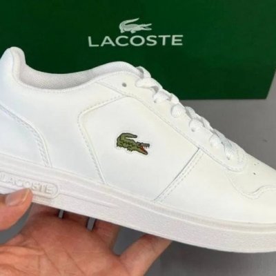 Tênis Lacoste T-Base
