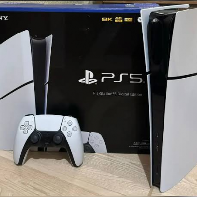 PlayStation 5 Slim Digital 825GB