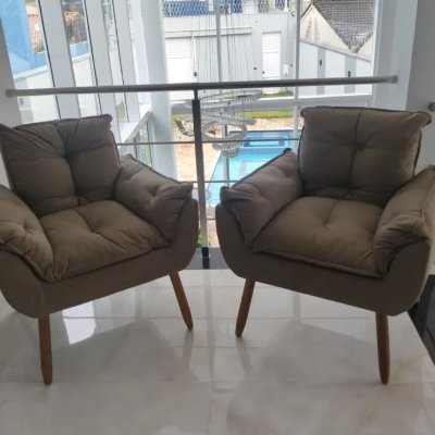 Poltrona Decorativa Opala Suede