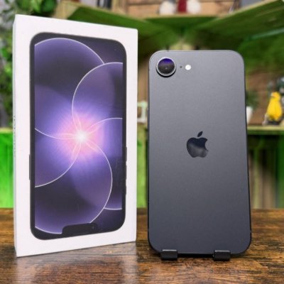 Apple iPhone 17e 256GB