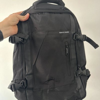 Mochila masculina impermeável 30-42L preta