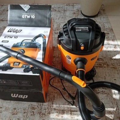 Aspirador de Pó e Água WAP GTW 10 1400W, 220V