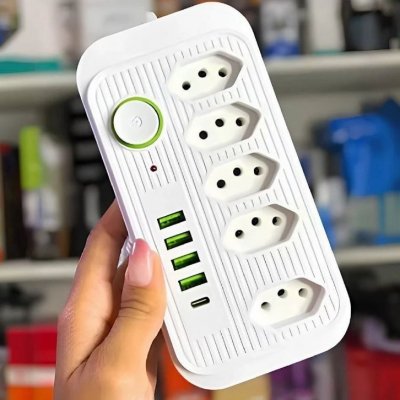 Extensão 5 Tomadas E 3 Usb 1 Pd Led Bivolt Power 110v/220v