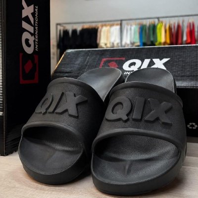 Chinelo Qix Full