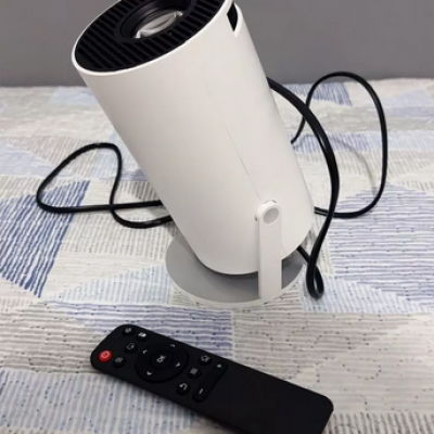 Projetor HY300 4K HD WiFi Bluetooth Portátil