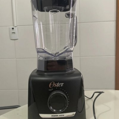 Liquidificador Oster OLIQ610 1400W 3,2L Preto