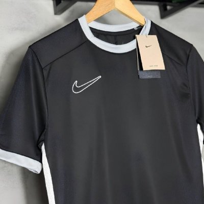 Camiseta Nike Dry-Fit Academy