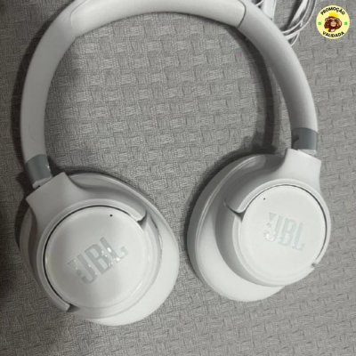 JBL Tune 780NC