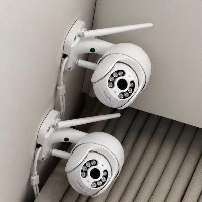 Kit 2 Câmeras de Segurança iCSee Wi-Fi com Visão Noturna