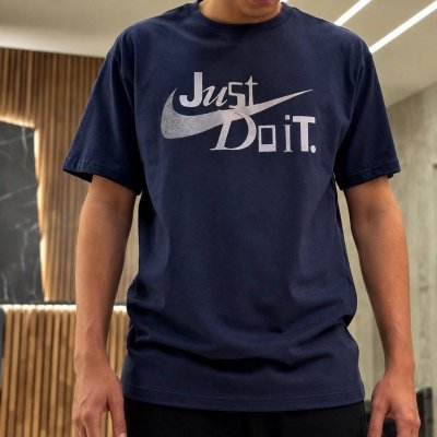 Camiseta Nike Sportswear JDI