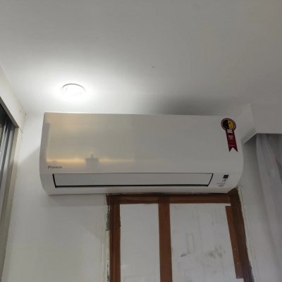 Daikin 9000 Btus Full Inverter Branco
