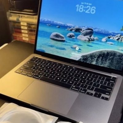 Macbook Pro 2020 M1 13.3 8GB SSD 256GB