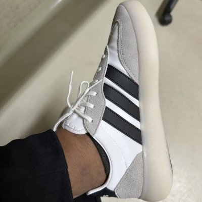 Tênis adidas Barreda Decode