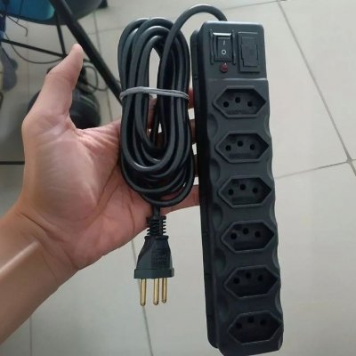 Régua Extensão Elétrica 6 Tomadas 10a Cabo 1M