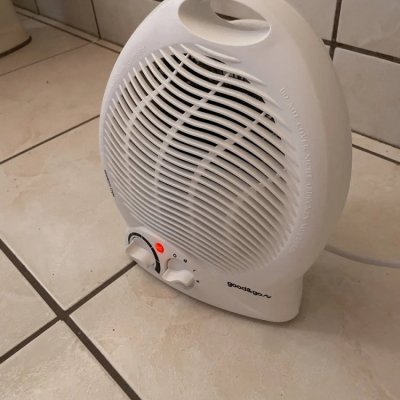 Aquecedor Caloventor Elétrico Good&Go GG-AQ01