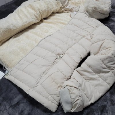 Jaqueta Feminina Puffer Nylon com Capuz G4
