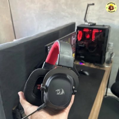 Headset Gamer Redragon Zeus Pro Preto Sem Fio 7.1