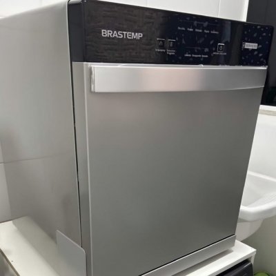 Lava Louças 8 Serviços Brastemp Inox 127V - Prata