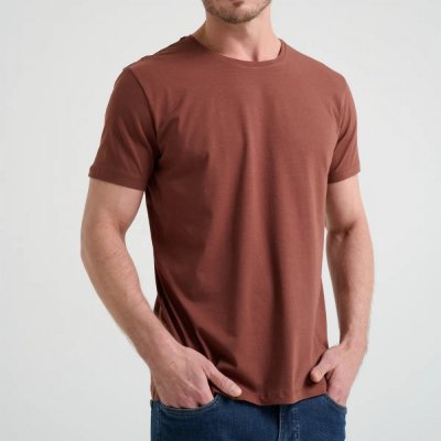 Camiseta Minimal Club Masculina Básica