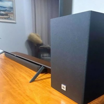Soundbar JBL Cinema SB180 2.1 Canais 110W RMS