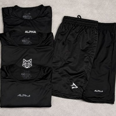Kit 5 Peças All Black Dry Camisetas e Bermudas