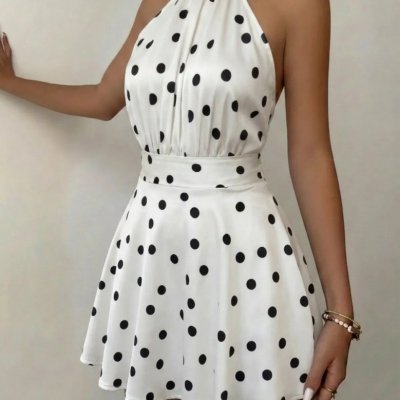 Vestido Curto Poá Gola Alta Casual Verão