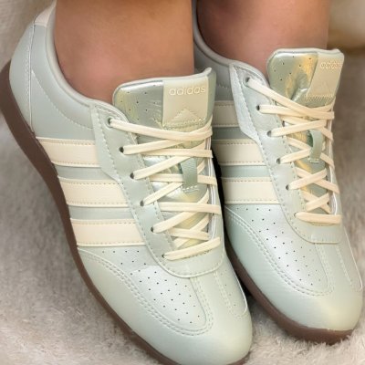 Tênis Adidas Barreda Lo