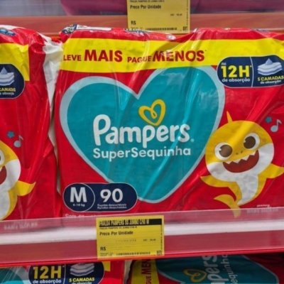 Fralda Pampers Supersequinha Tamanho M 90 Unidades