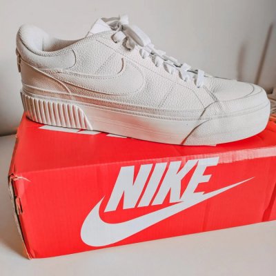 Tênis Nike Court Legacy Lift Feminino