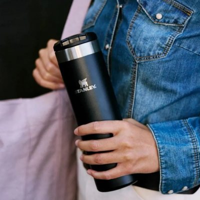 Garrafa Térmica Stanley Aerolight Transit Slim Black 2.0 591ml