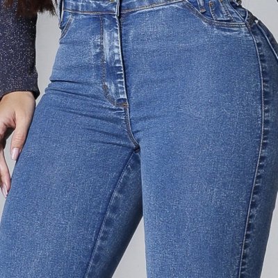 Calça Flare Jeans Marmorizada Cintura Alta