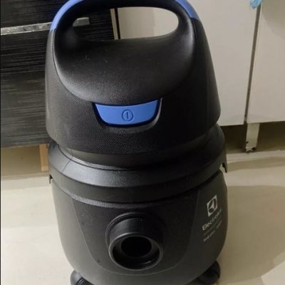 Aspirador de Pó e Água Electrolux 1400W