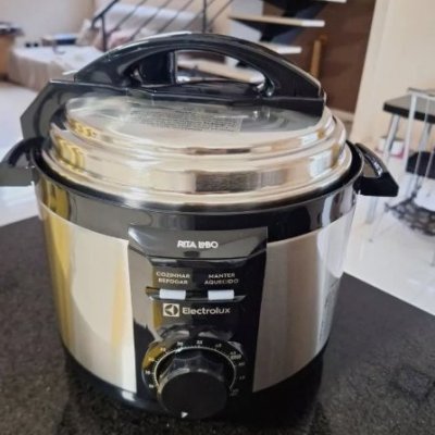 Panela de Pressão Elétrica Electrolux 3L PCE15 Preta